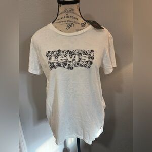 NWT Levi’s Women’s Graphic Logo Tee – White Floral